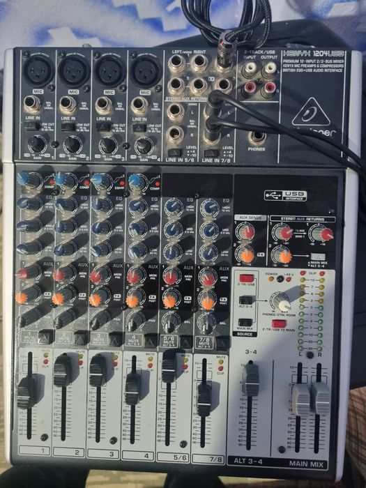 Mixer bheringer 1204