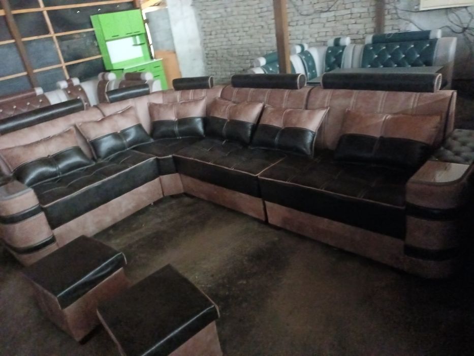 Новая мягкая кухонная мебель