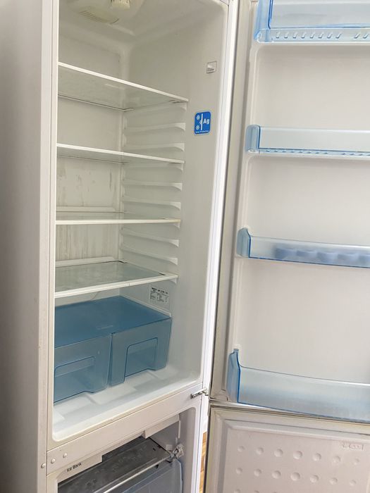 Продам холодильник