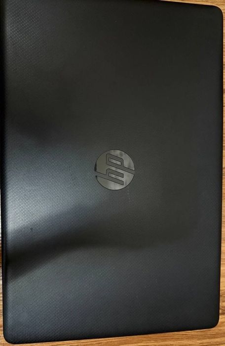 HP 15s с AMD Ryzen 3