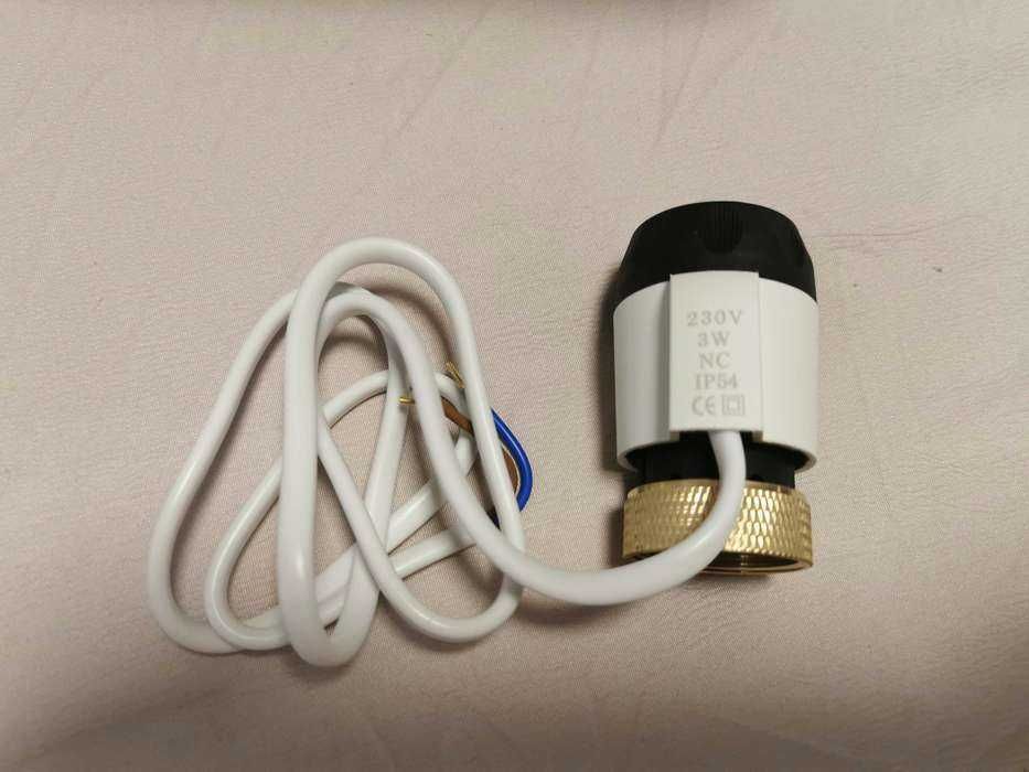 Actuator termic NC 230V auto si manual (pt calorifer sau pardoseala)