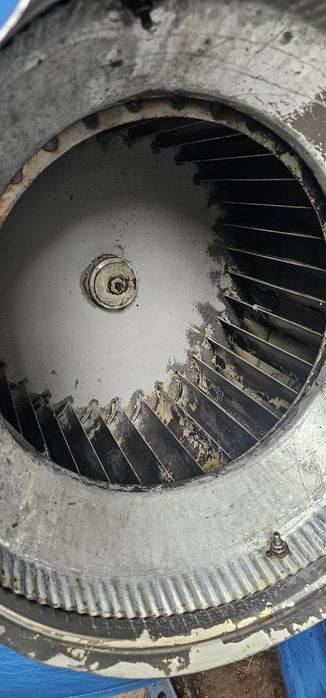 Улитка.Асинхроный двигатель 4ка.3кв.1500об