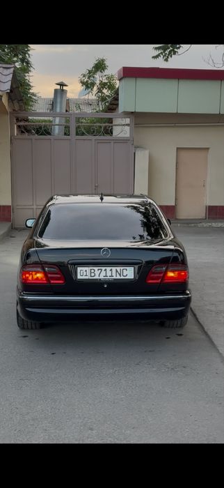 Mersedes benz w210 qarab xaydalgan ishi yoq
