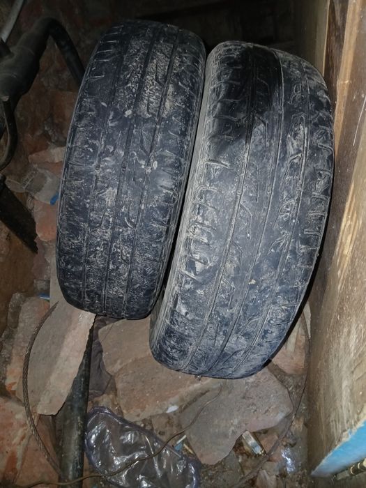 Продам 4 покрышки 185,65 ,r15