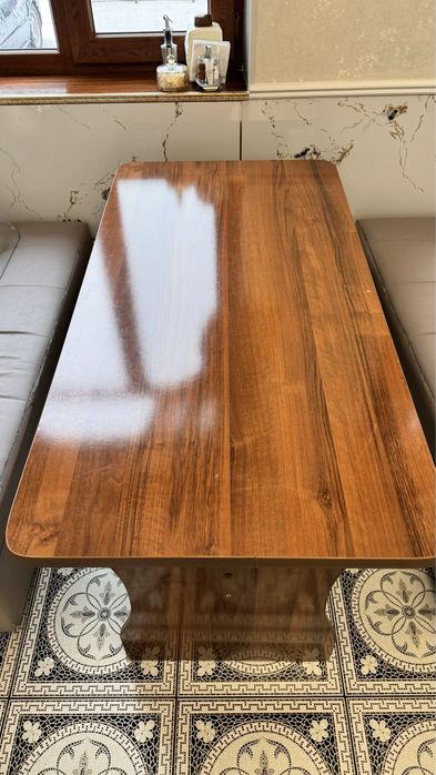 Стол для дома, кафе, столовых и общепит