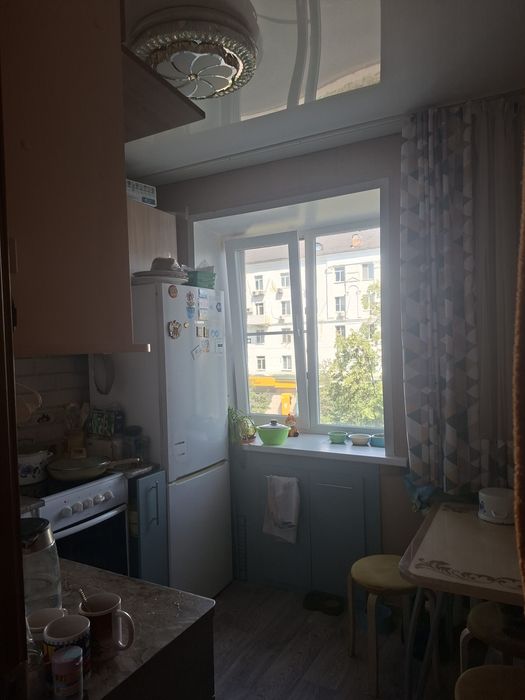Продам 3-х комн, район Дворец спорта