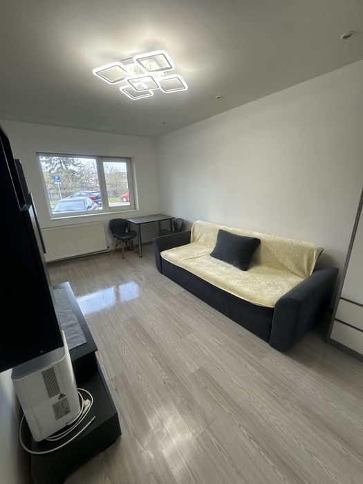 Garsoniera de vanzare