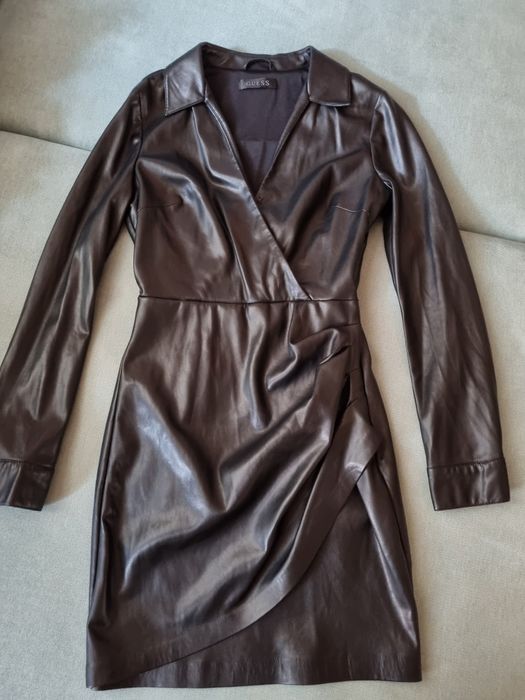 Рокля Guess, размер XS, става и за S
