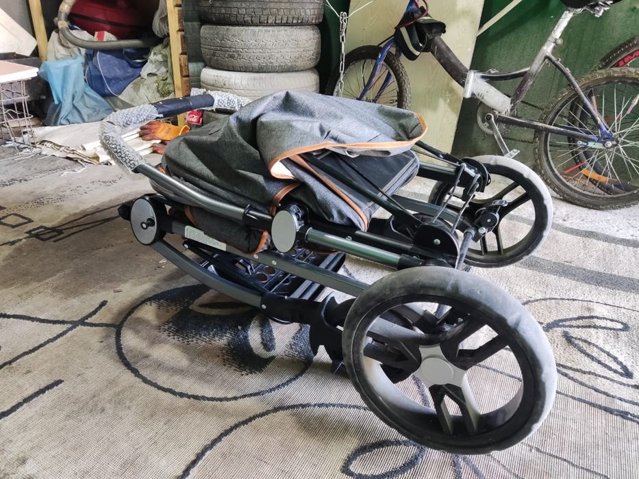 Коляска детская.