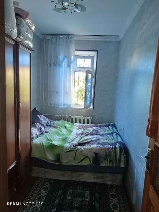 Algaritmda 3xonali uy sotiladai