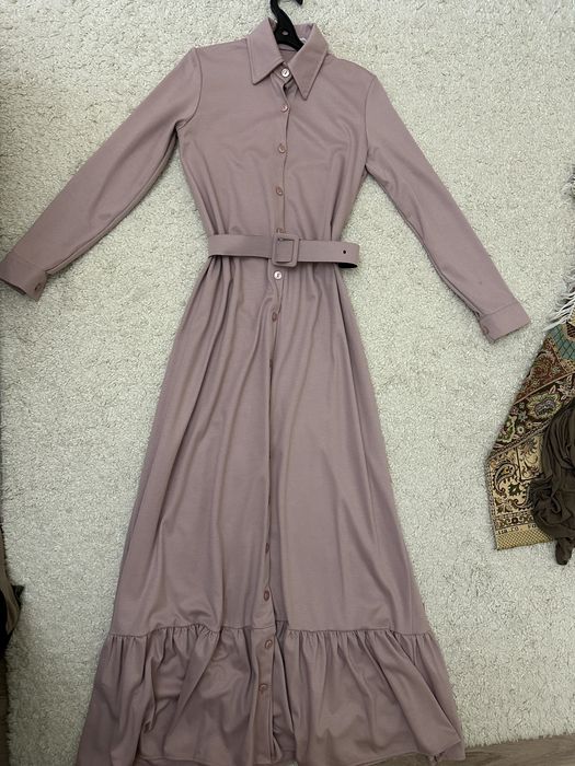 Женский сарафан и платье