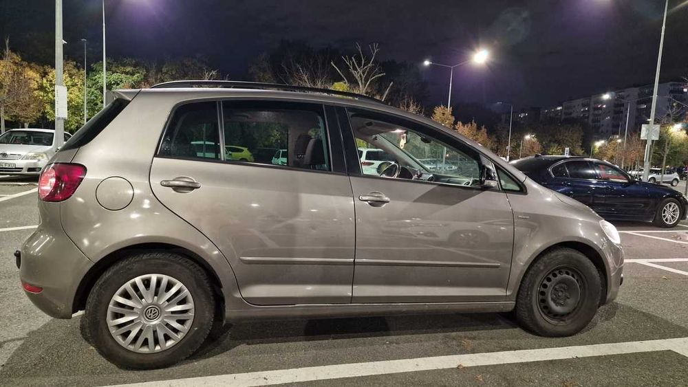 Volkswagen Golf Plus 2012 in stare excelenta, consum mic