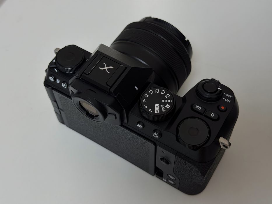 Продам Fujifilm X-S20