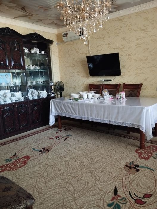 Продаётся дом  в городе Чирчик, р-н Пятсотки