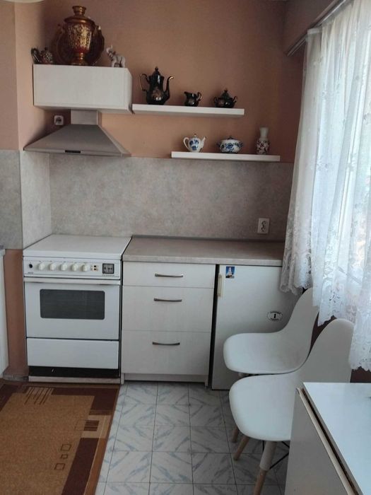 Продава се апартамент в гр. ИХТИМАН