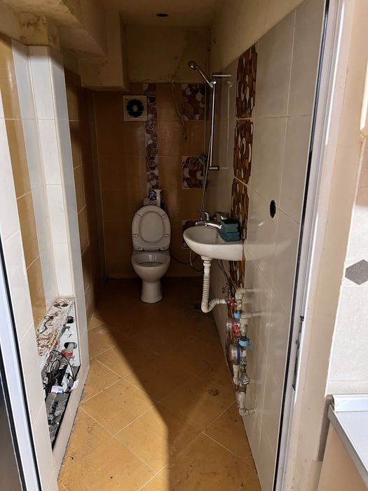 Търговско помещение, кв. Кр. село