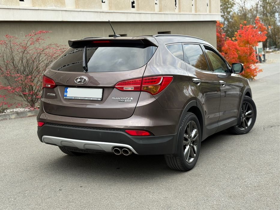 Hyundai Santa Fe 2015 7 locuri