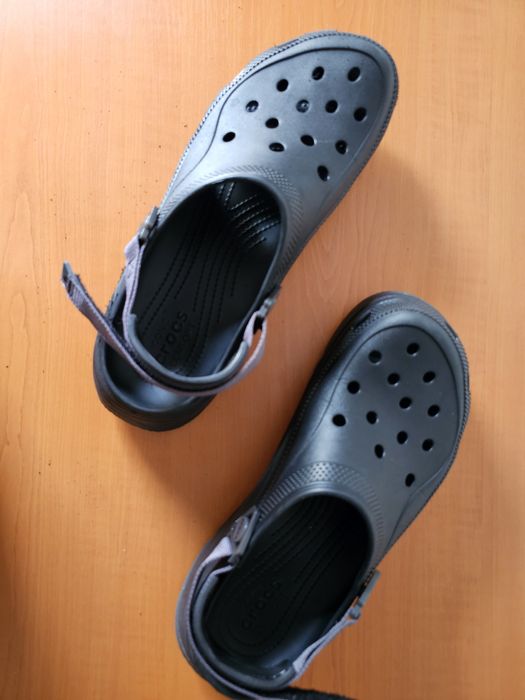 Papuci Crocs, masura 45, noi fara eticheta