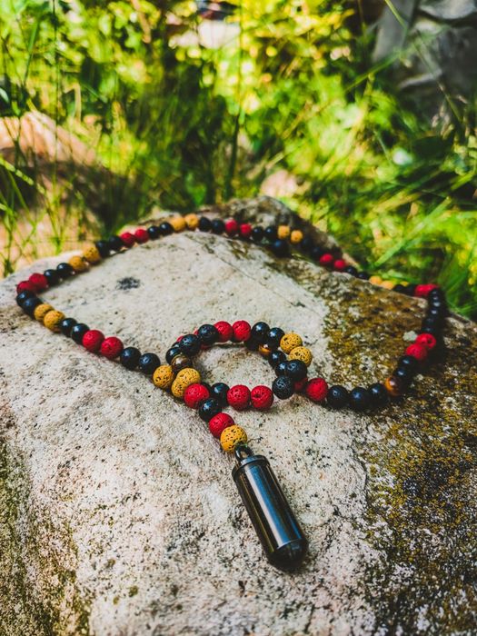 Броеница мъниста колие гердан висулка медальон кръст