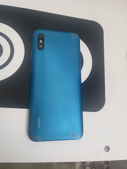 Телефон Redmi A9