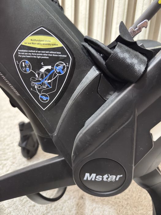 Почти новая коляска 2в1