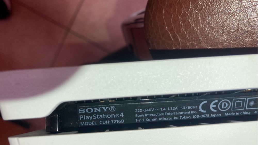 Sony Ps4 pro 1TB