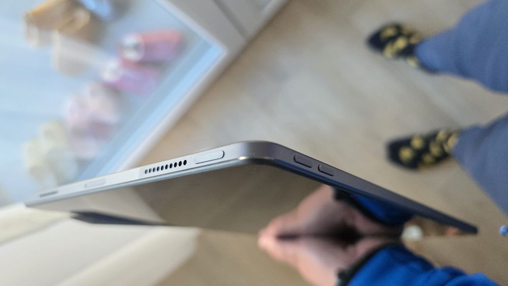 Lenovo Tab P12 - 12.7 in, 128 Gb, 8 Gb Ram + Husa + stylus + Tastatura