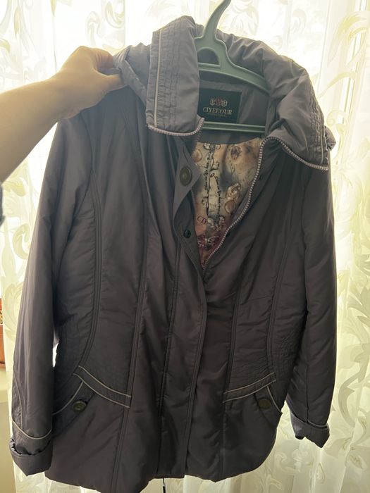 Продам новую куртку