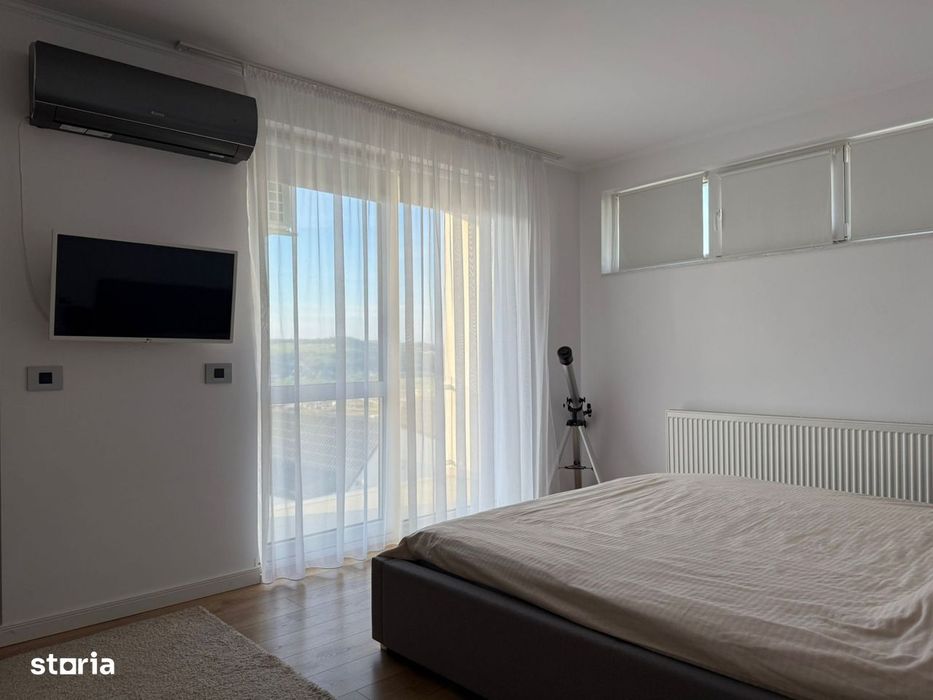 Duplex de vanzare de 120 mp , teren 300 mp zona Vivo