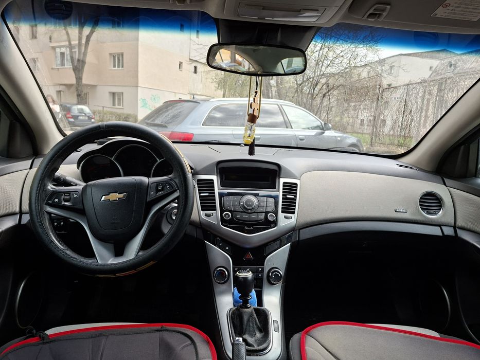 Chevrolet Cruze 2011