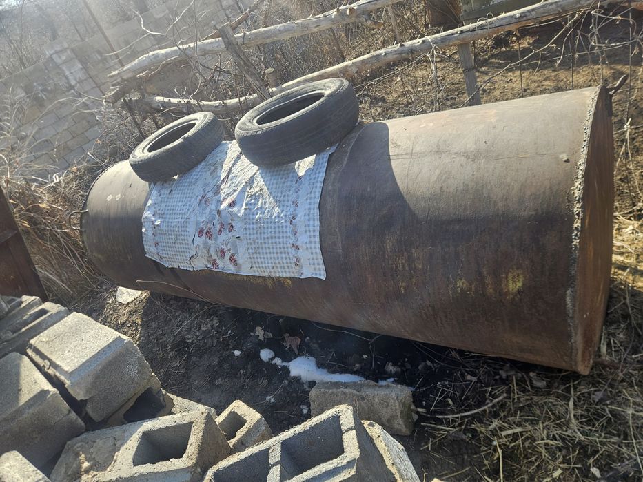 Продам емкость для воды железная ссср