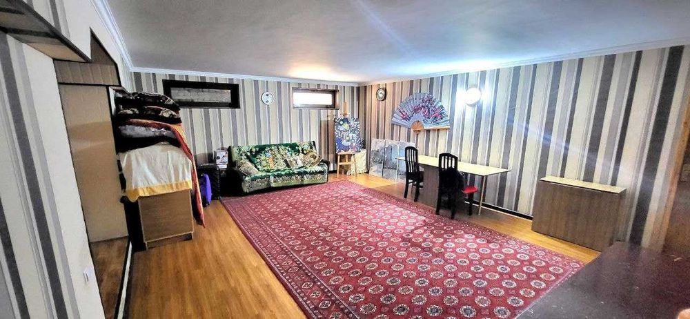 М. Улугбекский центр Луначарского санаторий Турон 4 сот 6 ком Срочно