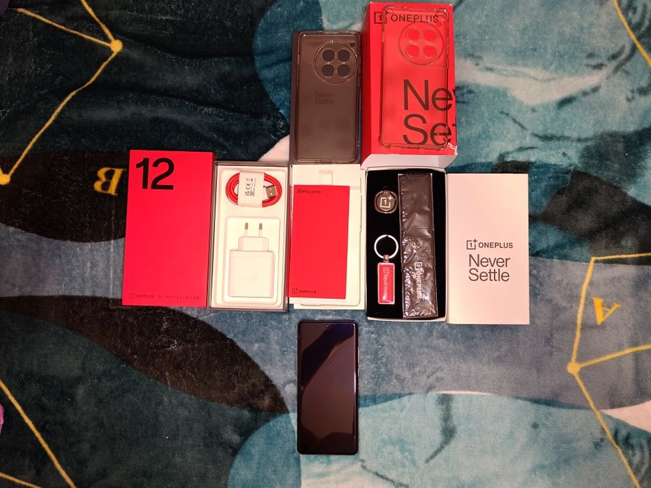 OnePlus 12 5G, 6.82", Snapdragon 8 Gen3, 16GB RAM, 512GB, garanție  02.08.2027