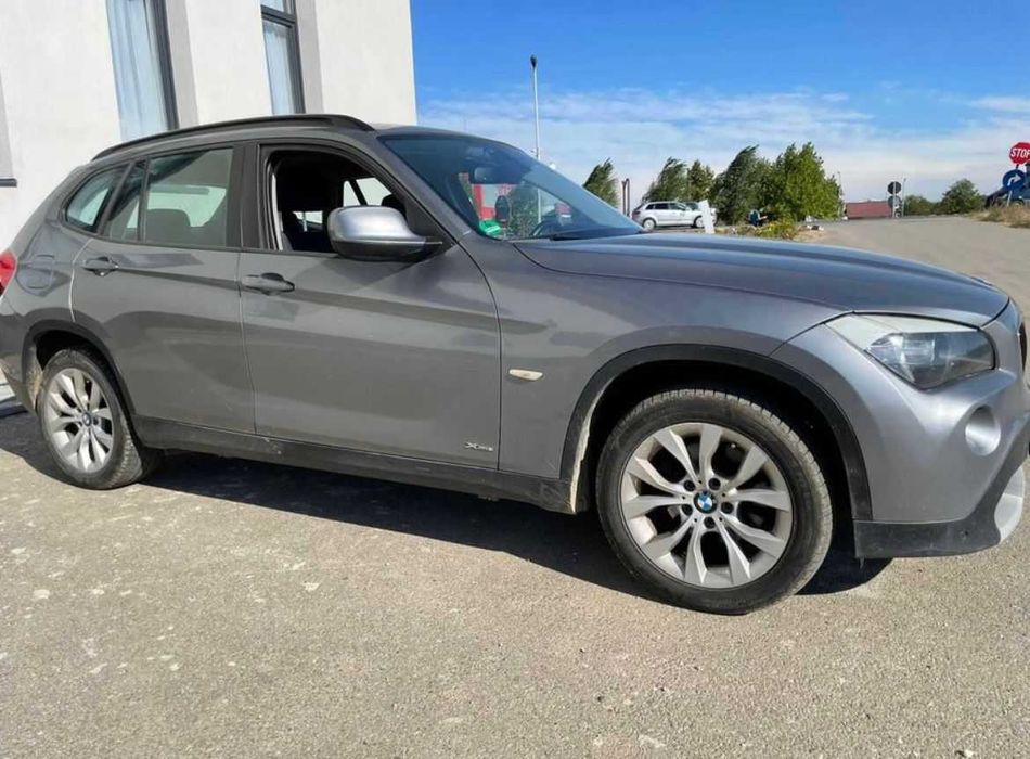 Dezmembrez piese BMW X1 X3 X5 X6  E83 E84 E70 E71 2.0D 3.0d 3.5D