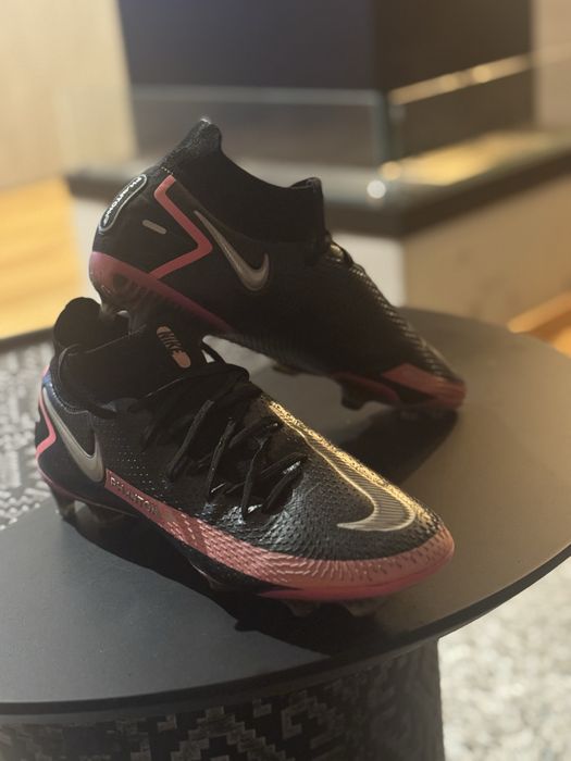Футболни бутонки nike phantom gt 42