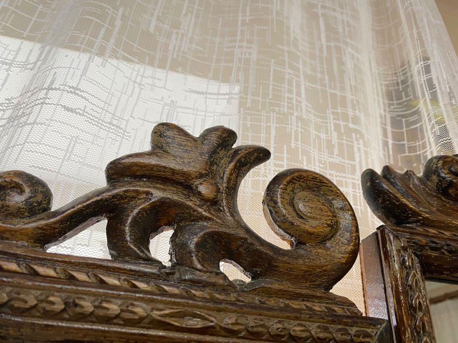 Трюмо ручной работы