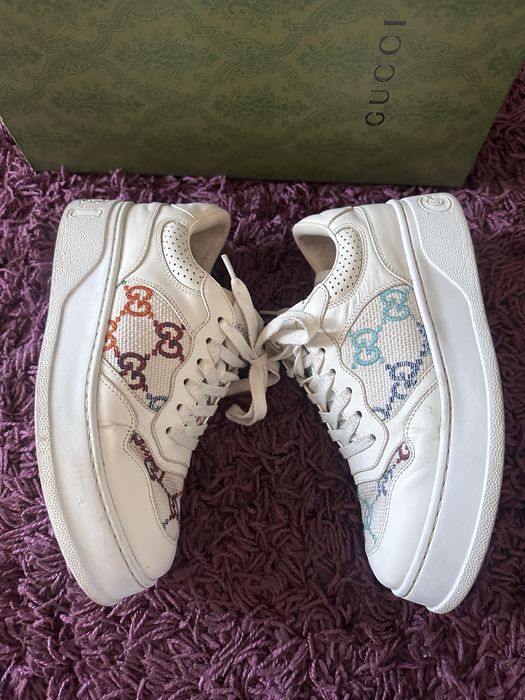 Adidasi gucci 39