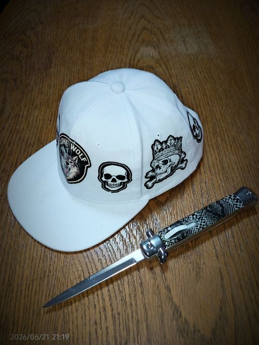 Продам бейсболку "Gangsta'Style"