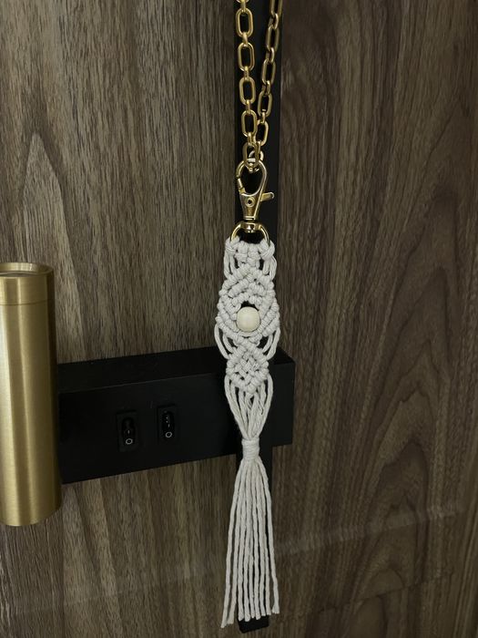 Брелог, обвес для сумки