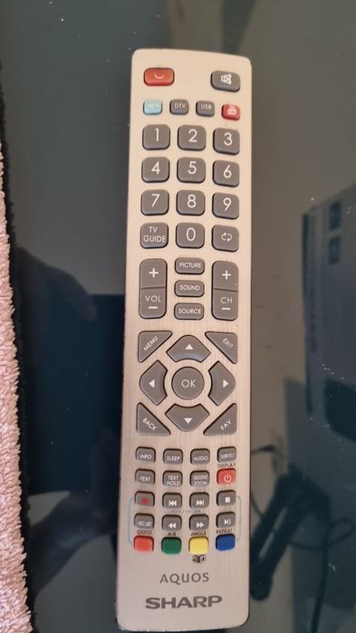 TV SHARP Smart 4k,diagonala 102 cm