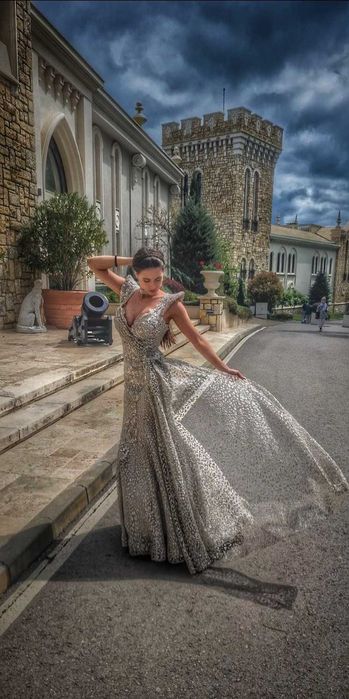 Абитуриенска рокля