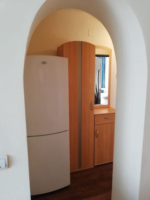 Apartament cu 3 camere, Podul Roș, Aleea Rozelor