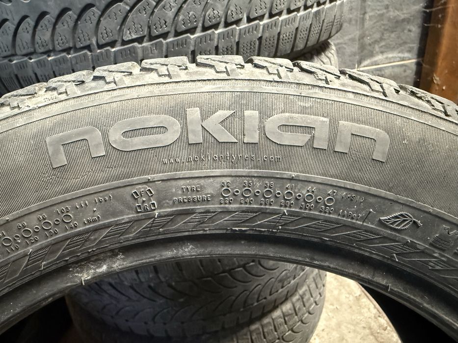 Nokian 225/60/18