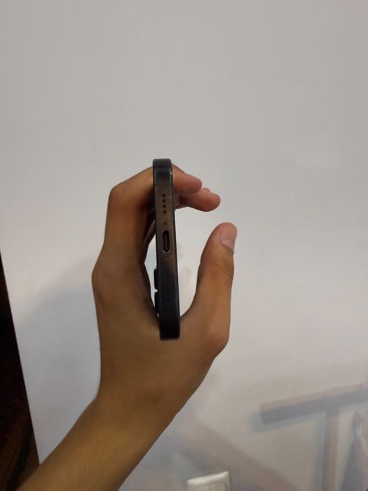 iPhone 16 pro max srochno sotiladi