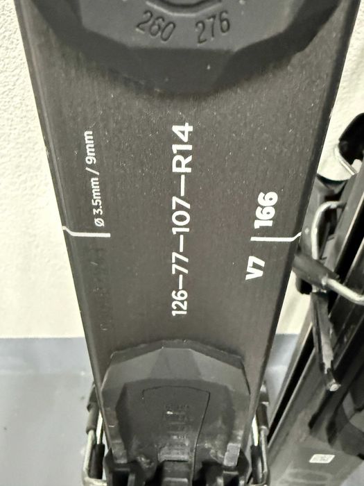 schi exonde v7 L178cm si 166cm
