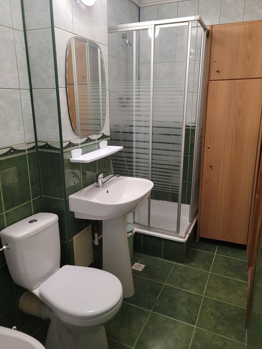Apartament cu 2 camere de închiriat