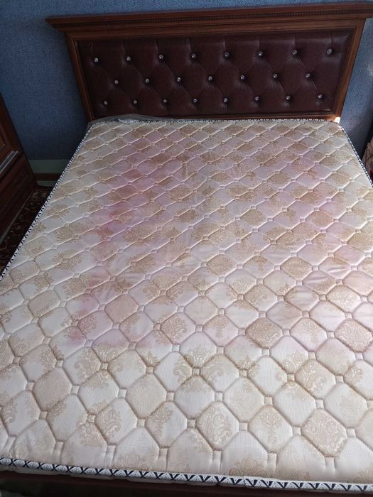 Продается кровать (б/у)