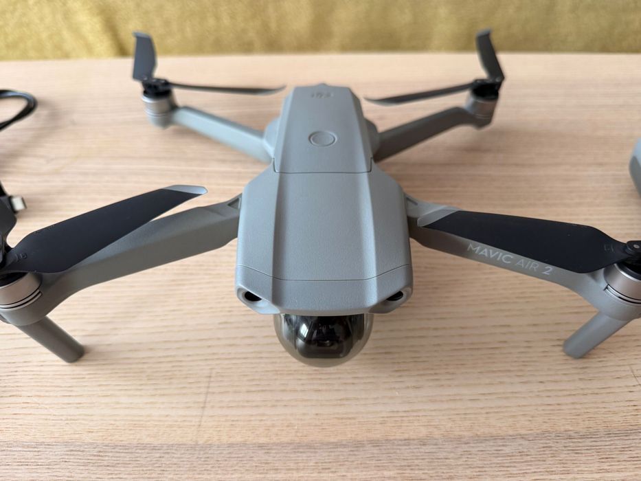 DJI Mavic Air 2 - Fly More Combo