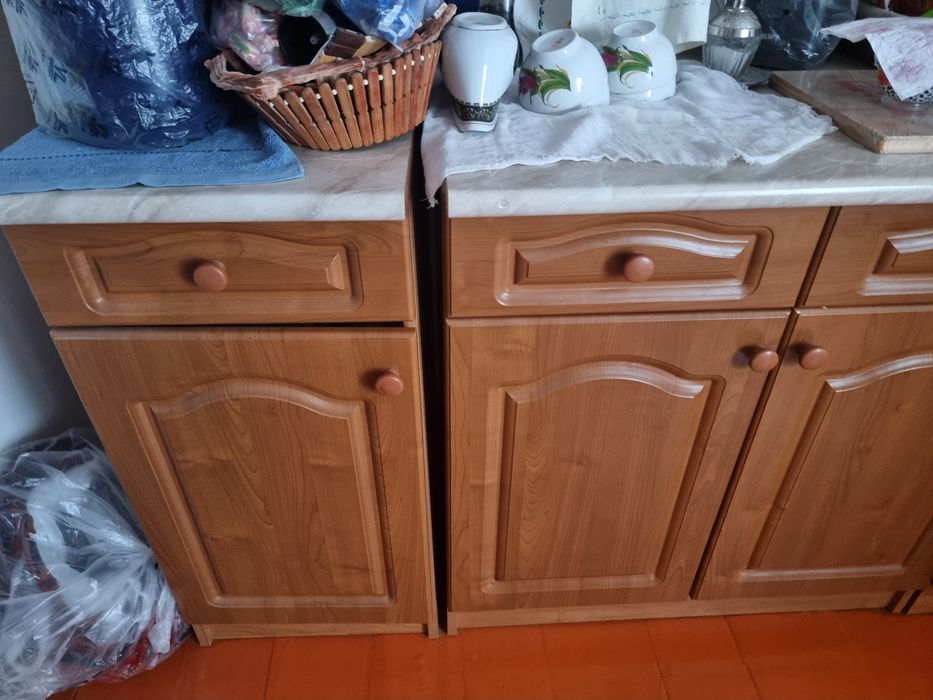 Кухонный гарнитур сатылады