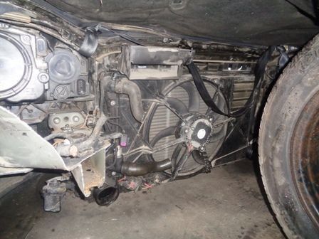 Vand fata completa volkswagen jetta din 2006